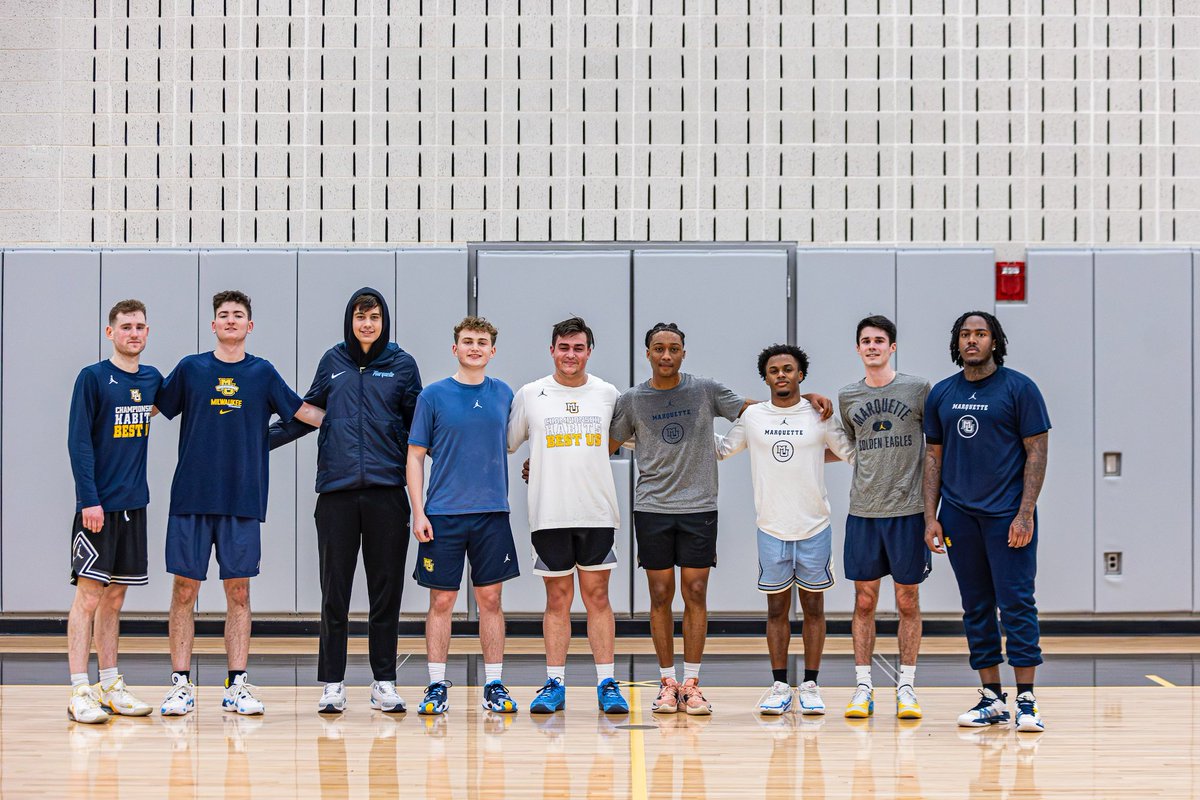 Shouting out our hard-working crew of student managers! We appreciate all you do!

#MUBB | #WeAreMarquette