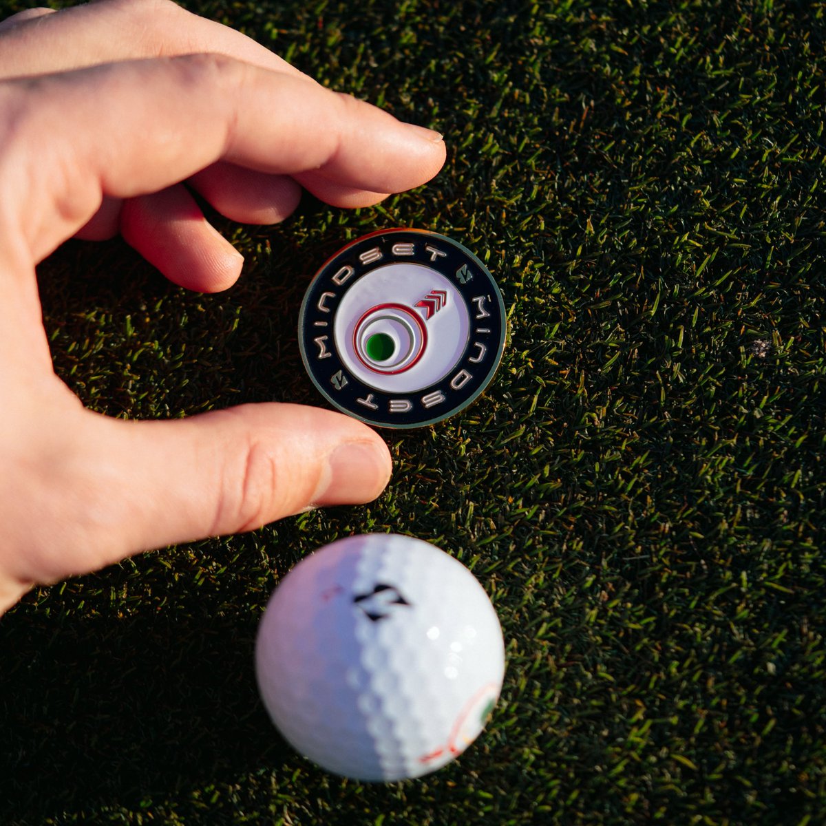 Bridgestone Golf tweet media