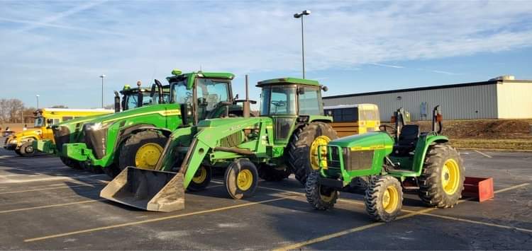 'Drive Your Tractor To School Day'   

#NationalFFAWeek  💚