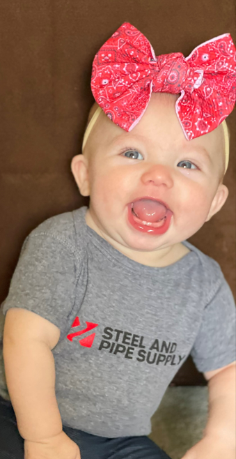 steelandpipe's tweet image. Sawyer's Dad Lucas Folta, and Davis's Mom Alex Redburn are employees for Steel and Pipe Supply. Sawyer and Davis are sporting our newest onsies from our employee store. Way to rock the Steel and Pipe gear. We would love for you to post a picture of you/your family in your swag.