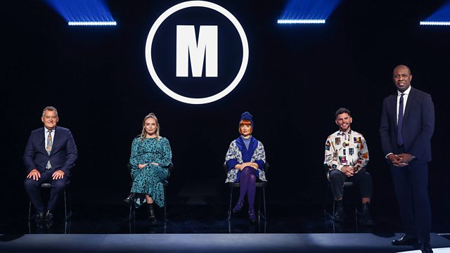 Contenders in the #BlackChair tonight: Paul Burrell, @nataliejamieson, Amber Butchart & @thedeanlife, answering questions on their specialist subjects: Bette Davis, Absolutely Fabulous, The History of the British Seaside & Steps. Tune in at 7.30pm on BBC1. #CelebrityMastermind