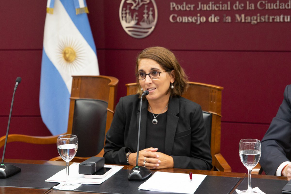 El día de ayer en el <a href="/consejomcaba/">Consejo de la Magistratura CABA</a> se llevó a cabo la primera Audiencia Pública, en la que se evaluó la candidatura del <a href="/marianoheller/">Mariano Heller ⭐⭐⭐</a> para el cargo de titular del Órgano Garante del Derecho de Acceso a la Información del Poder Judicial,

(Sigue)