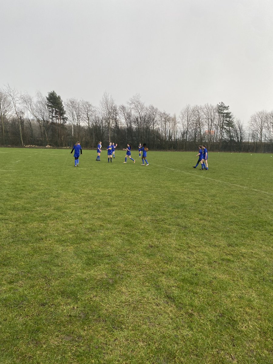 leith_vixens's tweet photo. Huge thanks to @stahsrugby for having us this afternoon. Some fantastic rugby from both teams as we faced all the elements. #scottishweather #rugby https://t.co/0OkJmo06Ds