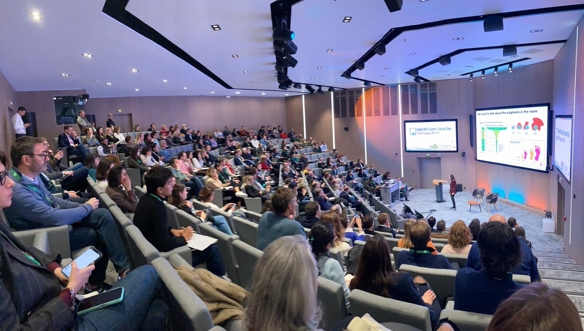 fabenoit's tweet image. Training Days of our @BNPParibas Network of Experts in #Sustainability #NESTbyBNPP👍
A wonderful and instructive occasion to meet and debate with interlocutors from many businesses, horizons and countries !
#HumanRights #SoilRegeneration #NGOs #LearningExpedition @joinstationf