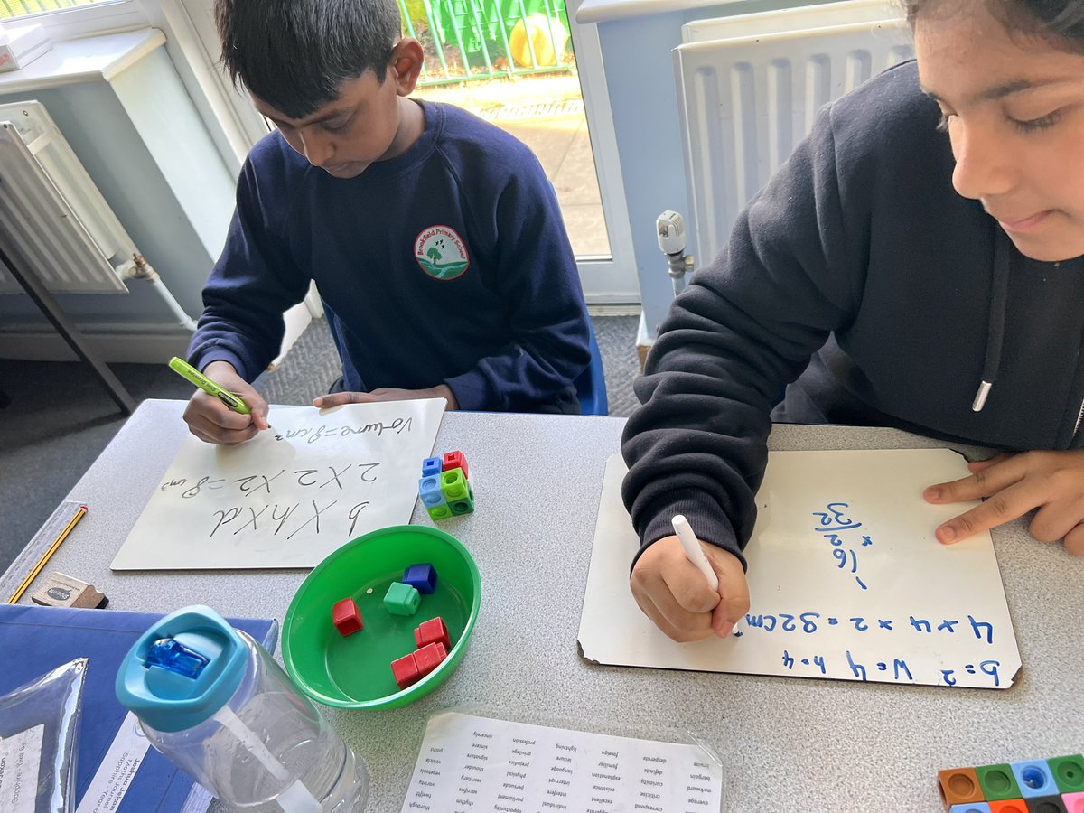 BrookfieldSM3's tweet photo. Year 6 mathematicians have leveled up!  They're now whizzes at finding the volume of 3D shapes, even tricky ones!  Cubes are their secret weapon, helping them break down composite shapes into bite-sized pieces.#mathmagicians #geometrygems #WeAreLeo @LEO_maths @LEOacademies https://t.co/UGEQOl17Sa