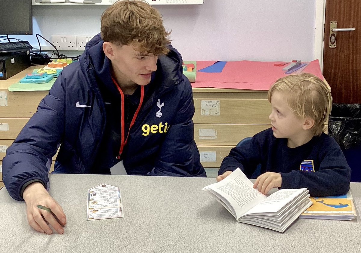 Thank you to Spurs academy for another great Friday of reading by the u18 scholars Carey Bloedorn and Maeson King.  #StNicksSch #StNicksSports #StNicksLower #StNicksEnglish