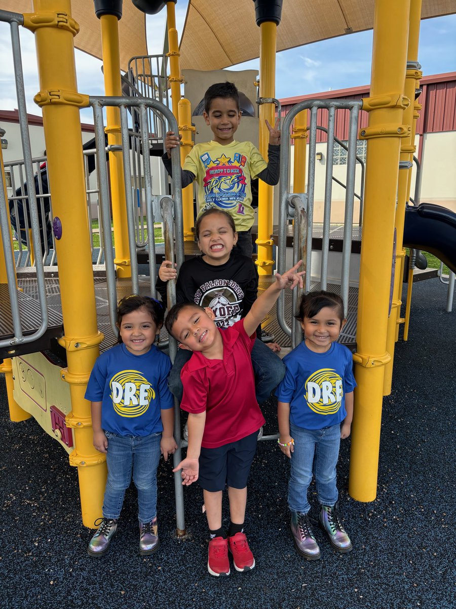 Thank you @DRE_Hurricanes for rewarding our phenomenal attendance during the Rodeo Challenge!!! 99.2%. Way To Go PreK!!! 🎉❤️❤️