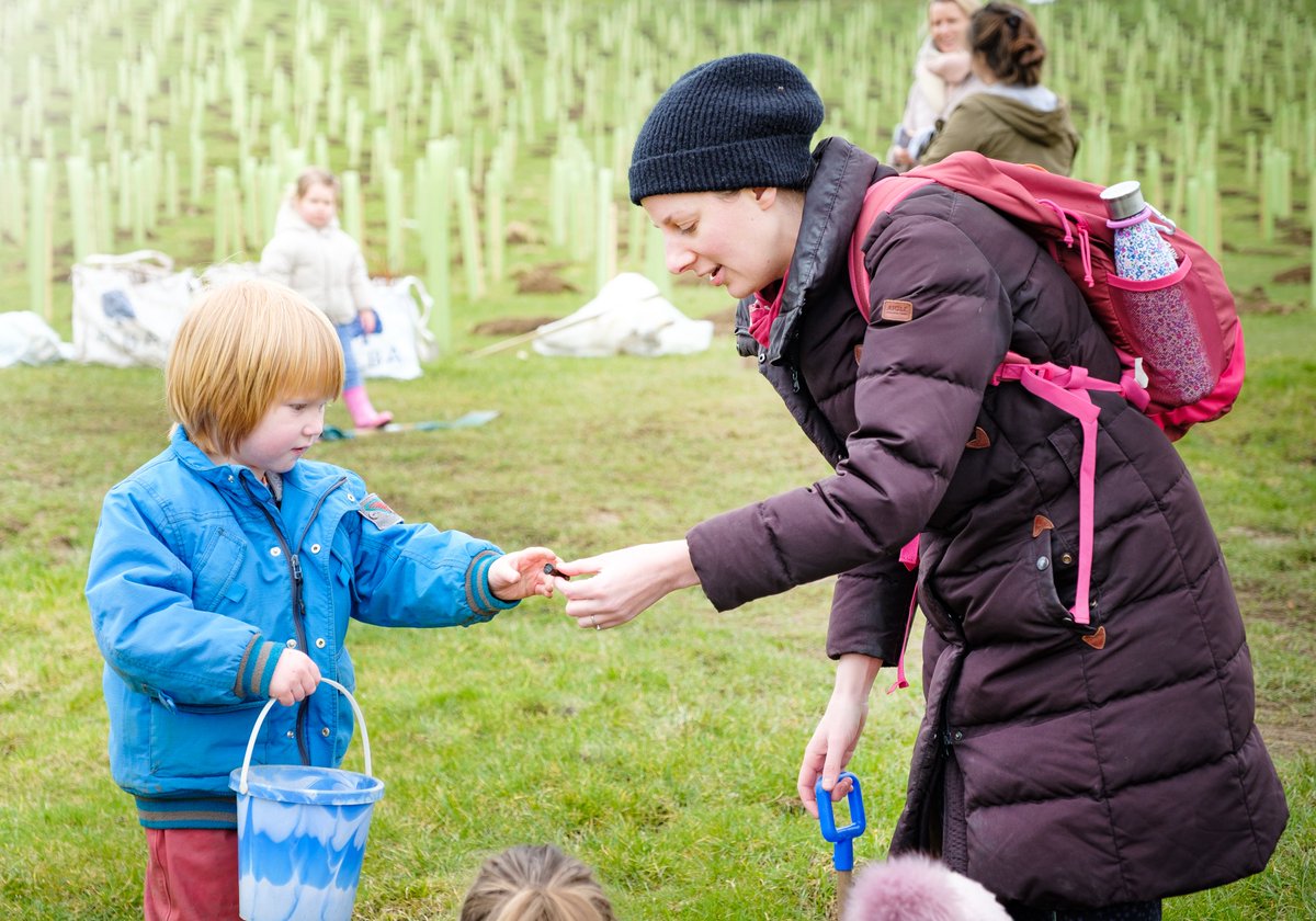 As well as supporting woodland creation, our #TreesforClimate funding can help landowners like @Broughton_Hall provide opportunities for the local community to get involved in tree planting and other nature based activities. cravenherald.co.uk/leisure/241353…