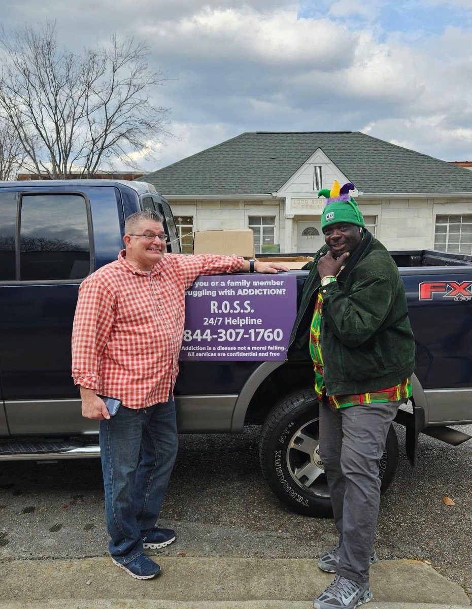 rossbhm4us's tweet photo. We had so much fun catching the people who fall through the cracks today at the Gadsden Resource Madi Gras Parade!!! https://t.co/1xpZZC7sN6
