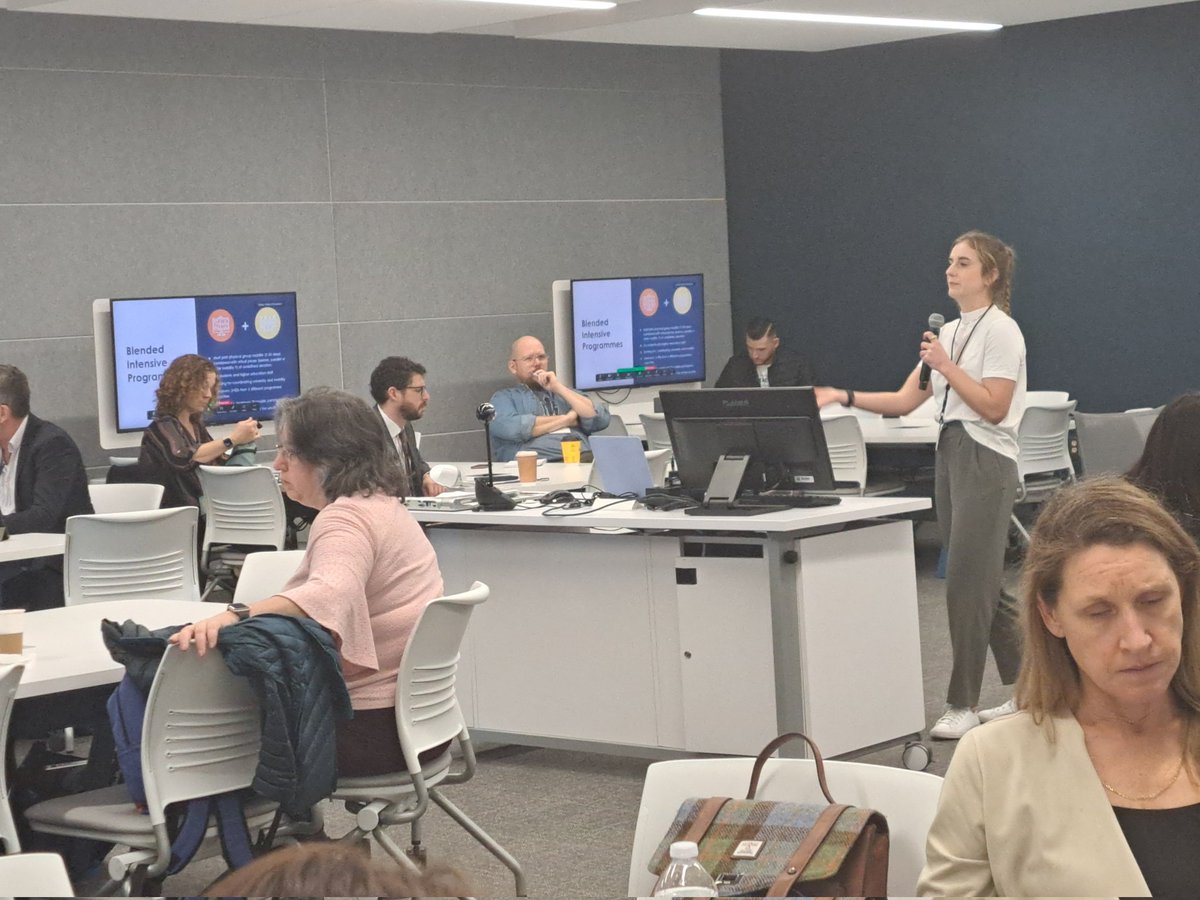 Unicollaboration Graduate Students SIG (GSIG) (@graduatesig) on Twitter photo Go <a href="/sina_wer/">Sina Werner</a> !!
Presenting this morning in ICC on Blended Mobility as a tool for the development of global citizenship
#virtualexchange Go <a href="/sina_wer/">Sina Werner</a> !!
Presenting this morning in ICC on Blended Mobility as a tool for the development of global citizenship
#virtualexchange