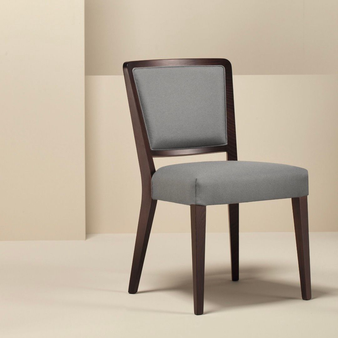 FalconProduct's tweet image. Our new Prato side and armchairs feature a simple, yet elegant design that will enhance any space. Gentle curves paired with soft angles give Prato a unique, eye-catching appeal. Learn more: buff.ly/3ORtFdS 

#falconproducts #commercialseating #contractseating