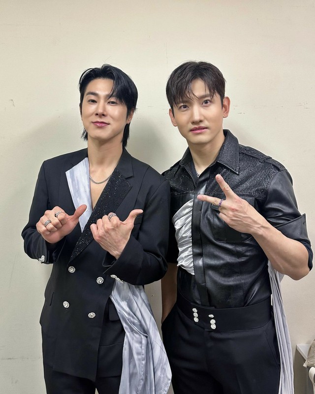 Kkorepo's tweet photo. <トレンドブログ>「#東方神起」#チャンミン、「SMTOWN LIVE」東京ドーム公演を終えて日本のファンに感謝伝える
https://t.co/FGDQNE25jC https://t.co/aNkHQVQ9Gc