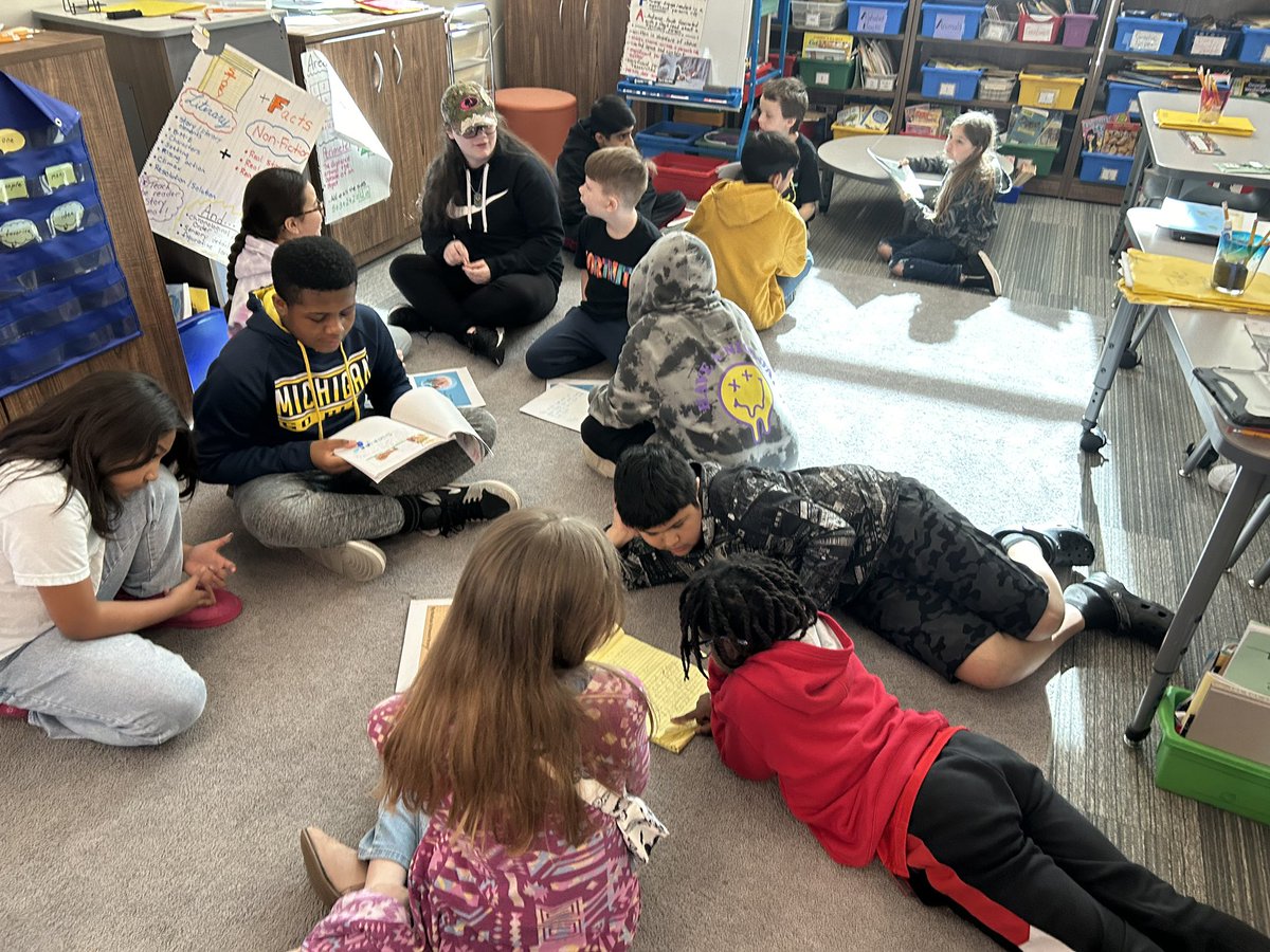 3rd and 6th graders coming together to share their writing! 
Thanks <a href="/mrssarah_kemp/">Sarah Kemp</a> for joining us today! <a href="/MaplewoodElemen/">Maplewood Elementary</a> <a href="/jennypowers111/">Jennifer Powers</a> <a href="/TraciRapp7/">Traci Rapp</a>
