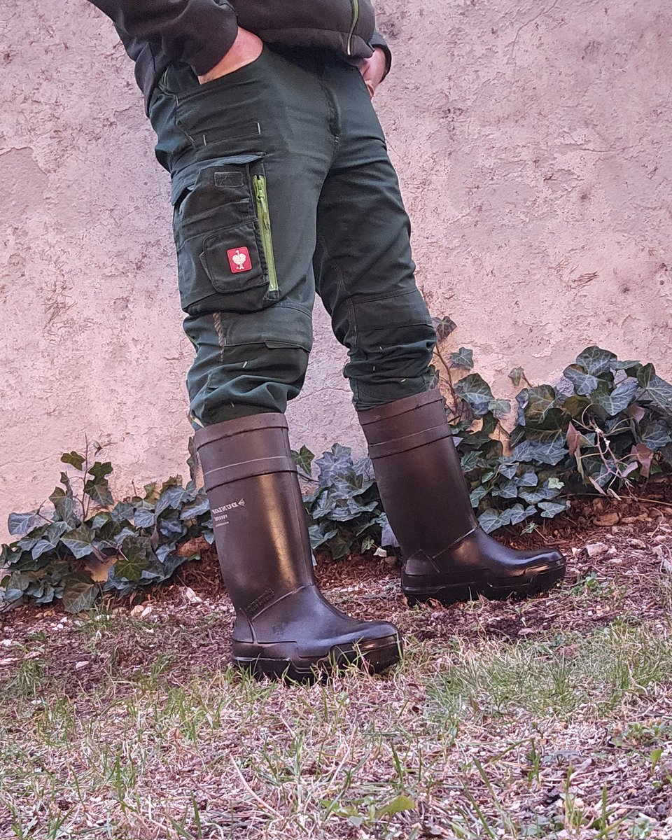 DunlopES9 (@dunlopes9) on Twitter photo 