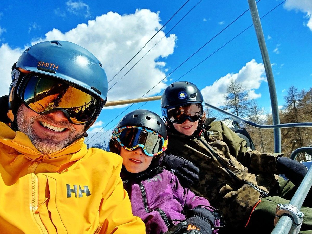 AWE365's tweet image. Looking for a cheaper and quieter French ski resort for a family holiday? 
Then check out this detailed review of Chantemerle which is part of the massive Serre Chevalier  buff.ly/4alm0Og
@serrechevalier #serrechevalier #familyskiing #familyski #france @Frenchmountains