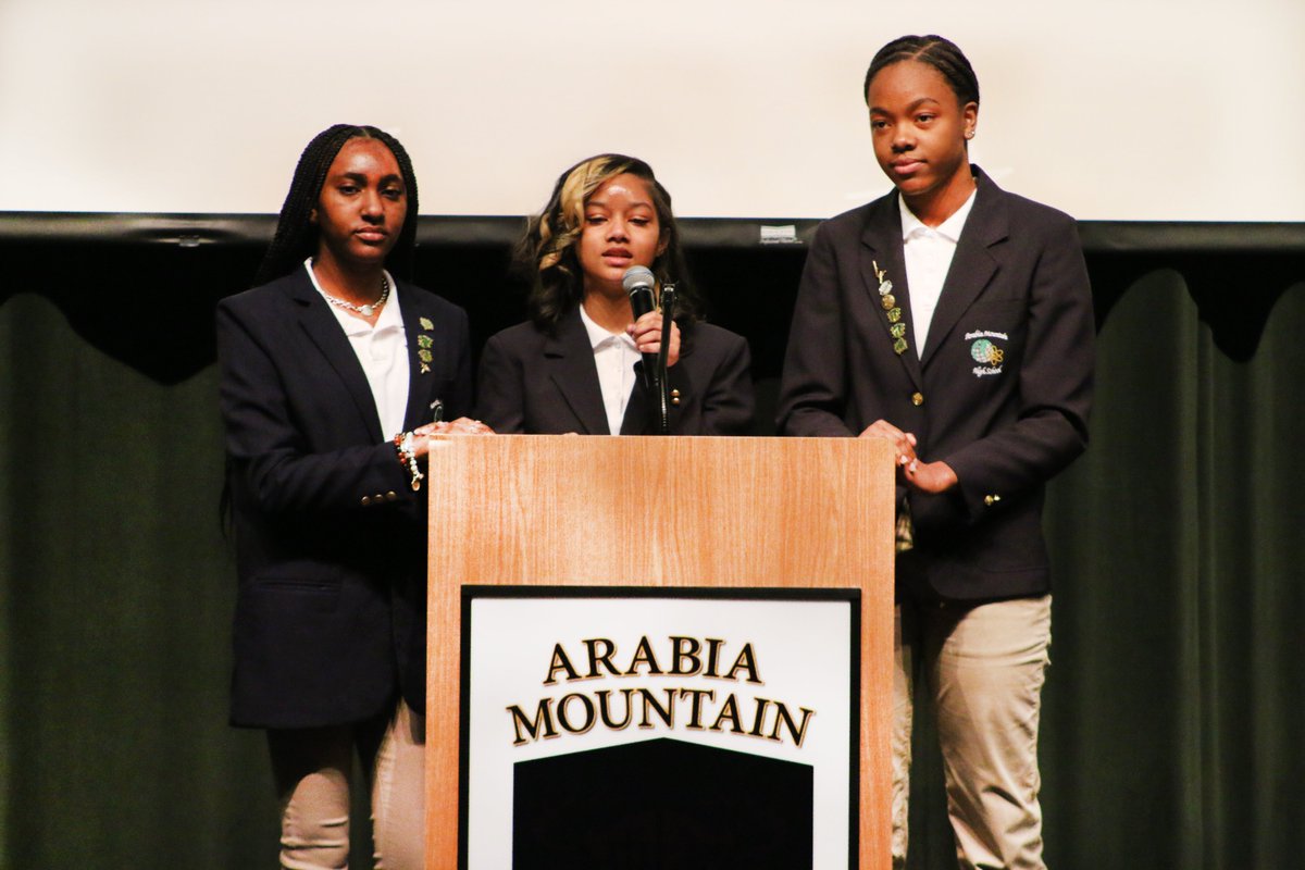 Congratulations to our 2023 Congressional App Challenge Winners, Aubrey Allen, Jasmine Stamper, and Ariel Hibbert of @ArabiaHigh. Their winning app, Telepsy, is a mobile application designed to simplify and enhance epilepsy management. #GA04 #HouseOfCode

youtu.be/_p6_rvNce3c?si…