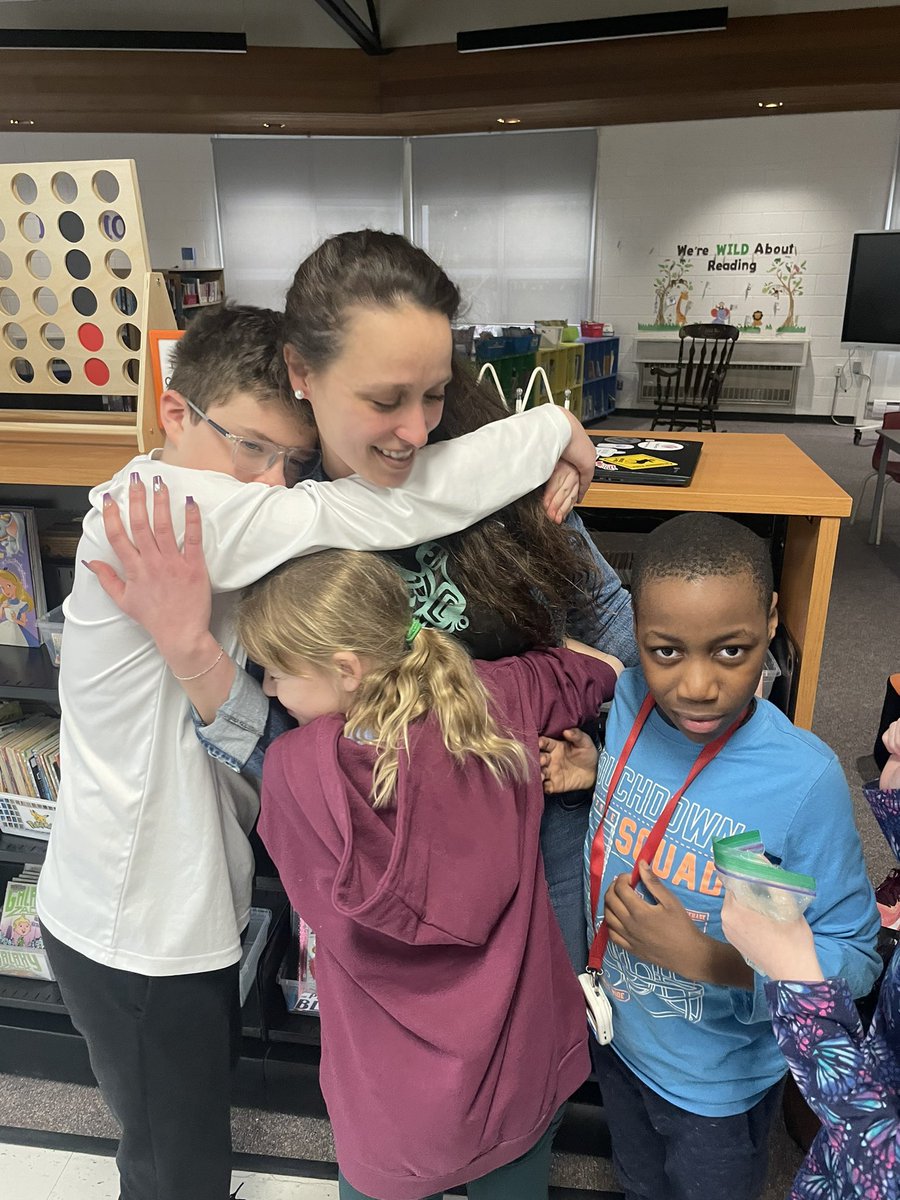 MsVisserOCSB's tweet photo. Today we celebrated the amazing Ms V who deserves to be celebrated everyday!! We love you @vmielkee 🫶🏼🫶🏼 @John23OCSB https://t.co/jCpGjjEb1z