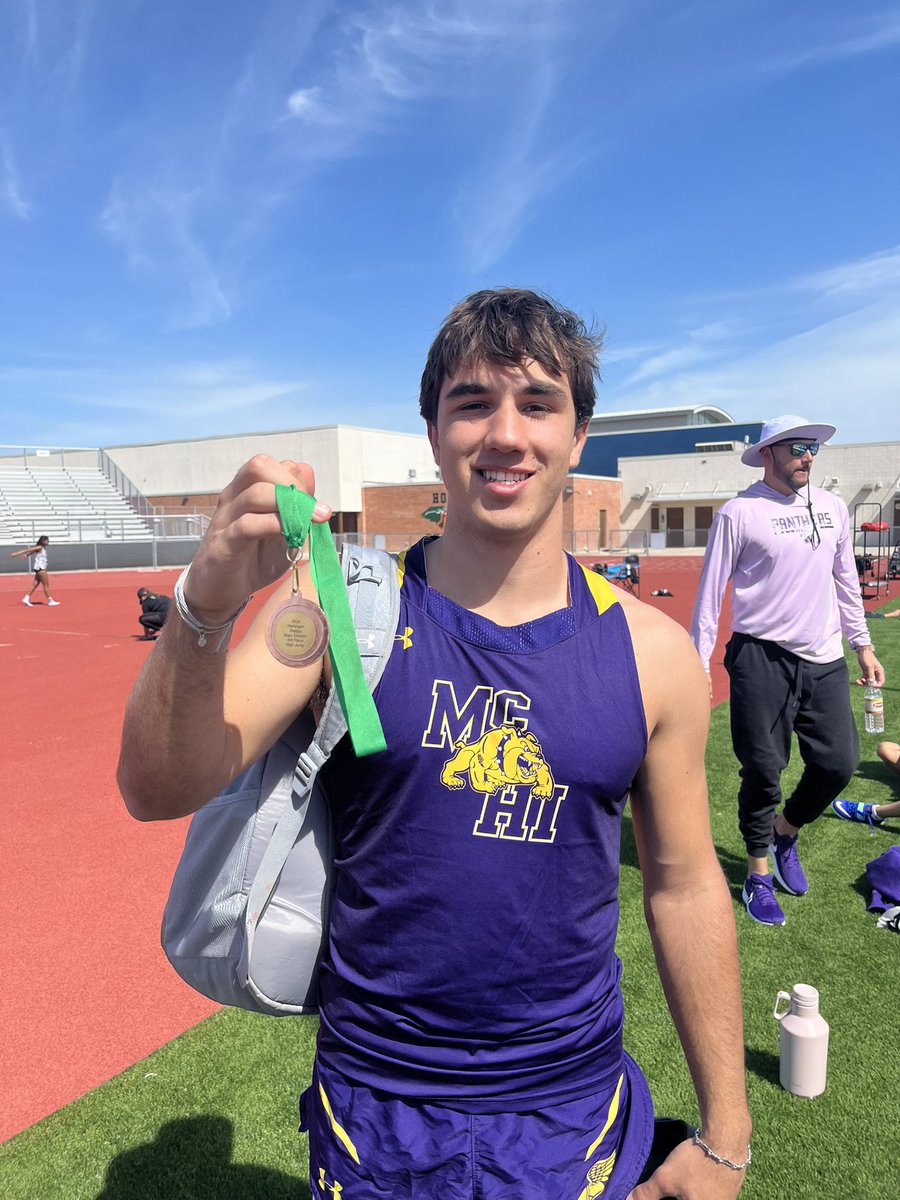 mchi_track (@mchitrack) on Twitter photo Congrats to Senior Nick Karam on placing 3rd overall at the Harlingen Relays today with a jump of 5’ 10”.
Great Job Nick!!! Keep working hard and good things will happen.
#wearemchi #GoldenShoe2024
<a href="/McallenHigh/">McAllen High School</a> <a href="/lopezjay/">McHi Athletic Pride</a> <a href="/Mchi_Yearbook/">McHiYearbook&News</a> <a href="/McHiPride/">Dr. Albert Canales</a> Congrats to Senior Nick Karam on placing 3rd overall at the Harlingen Relays today with a jump of 5’ 10”.
Great Job Nick!!! Keep working hard and good things will happen.
#wearemchi #GoldenShoe2024
<a href="/McallenHigh/">McAllen High School</a> <a href="/lopezjay/">McHi Athletic Pride</a> <a href="/Mchi_Yearbook/">McHiYearbook&News</a> <a href="/McHiPride/">Dr. Albert Canales</a>