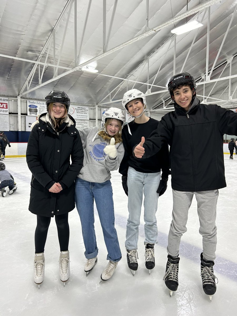 SMBA O2 students volunteered to help WCS students have a successful and safe morning skating. Great job gang! <a href="/SMBAstingrays/">SMBA</a> <a href="/TCRCE_NS/">Tri-County Regional Centre for Education</a> <a href="/BEC_NS/">Business Education Council</a> @TCRCE_YP #volunteering