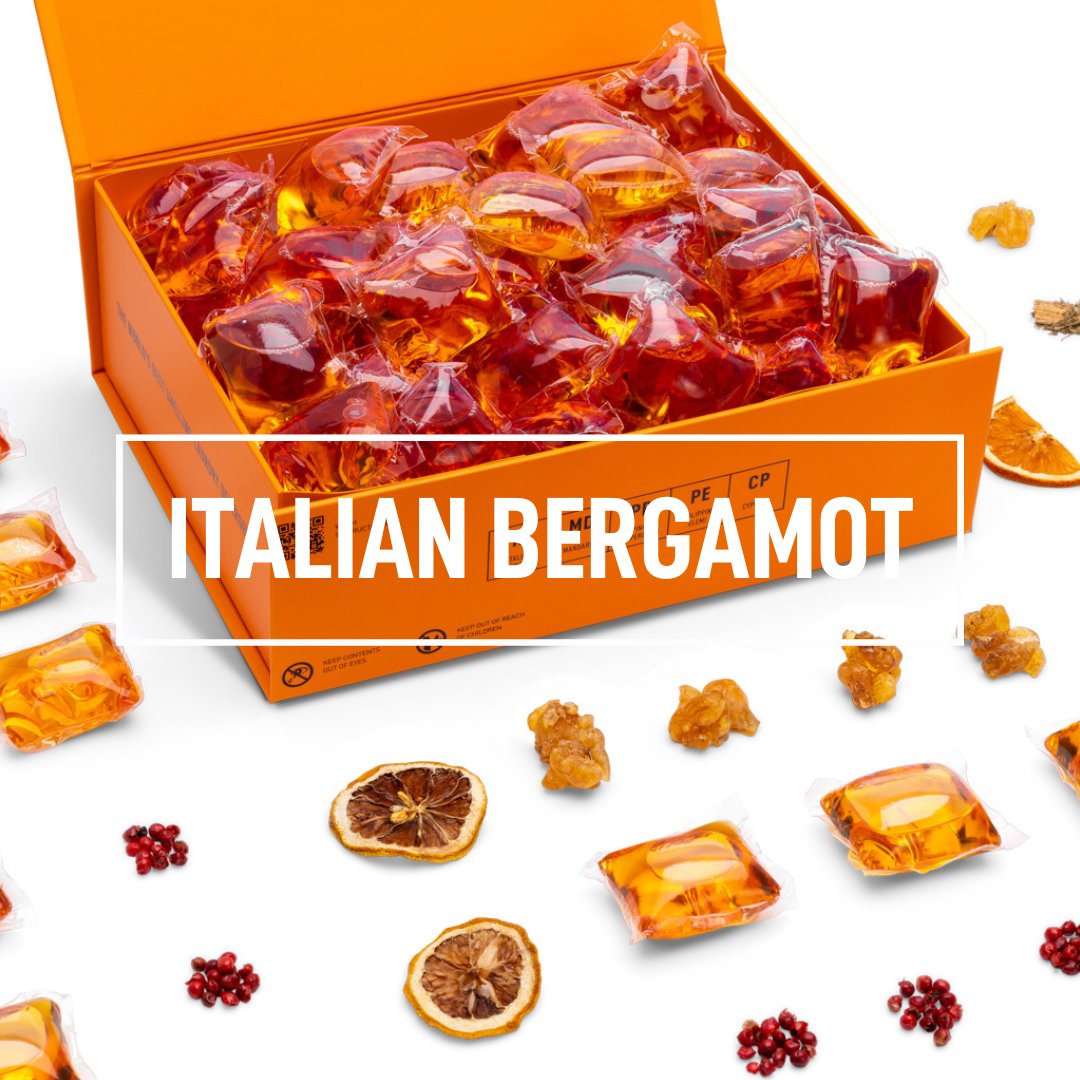 🔶 NEW SCENT ALERT 🔶 Italian Bergamot is tantalizing and spirited. 

Mandarin, black currant, and energetic spices of ginger root and crushed pink peppercorn drive modern freshness.

Available now in all of our signature products.