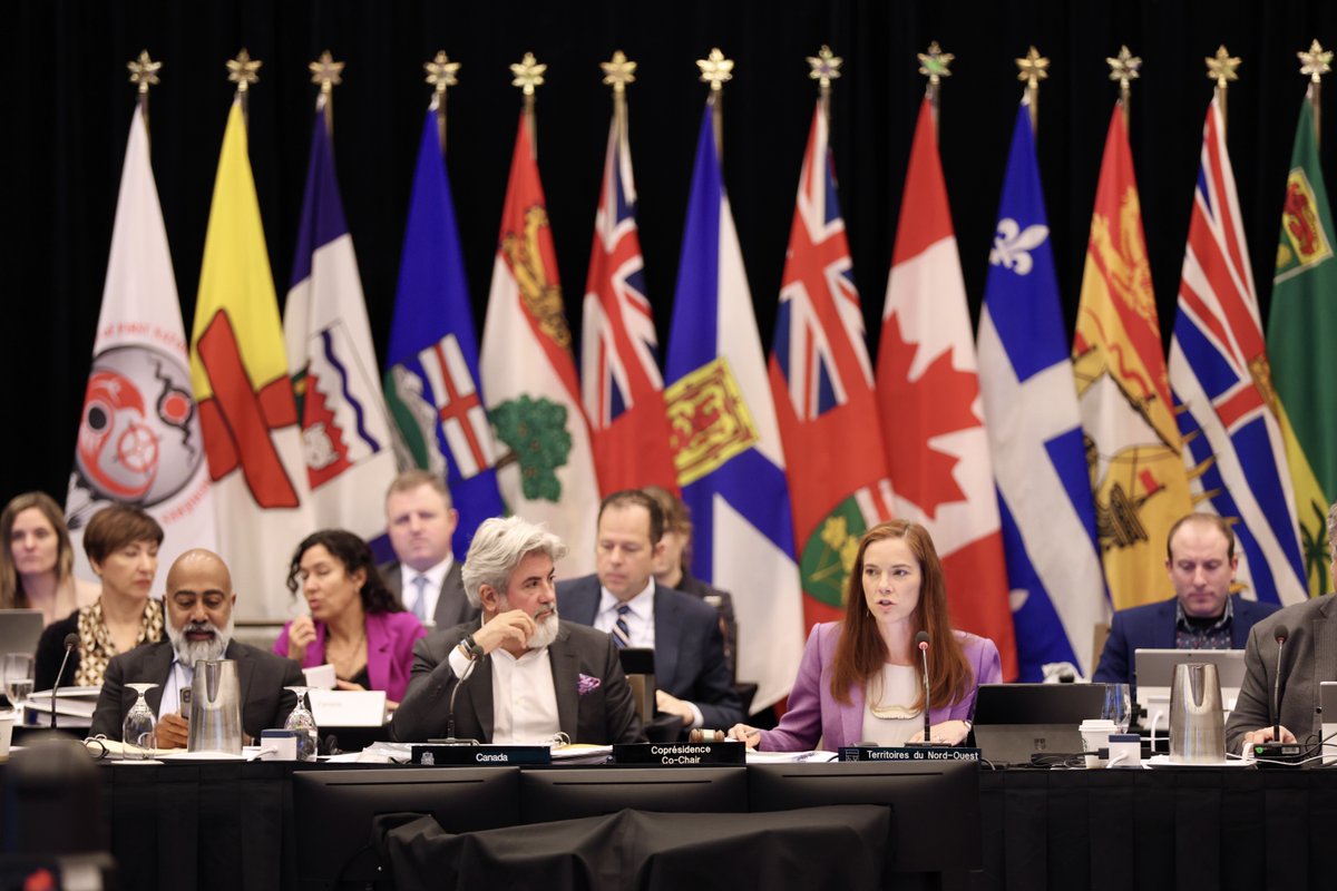 Minister Rodriguez shared the Zero Emission Vehicles Working Group’s annual report with his colleagues at the Council of Transport Minister’s Meeting. Together, Canada’s provinces and territories are working towards a #GreenerTomorrow.