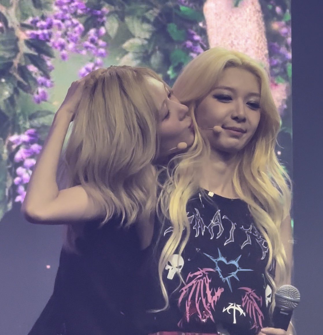 purggie's tweet photo. im gonna cry.
#2yoo #yoohyeon #dami https://t.co/3iWXXkdwg1
