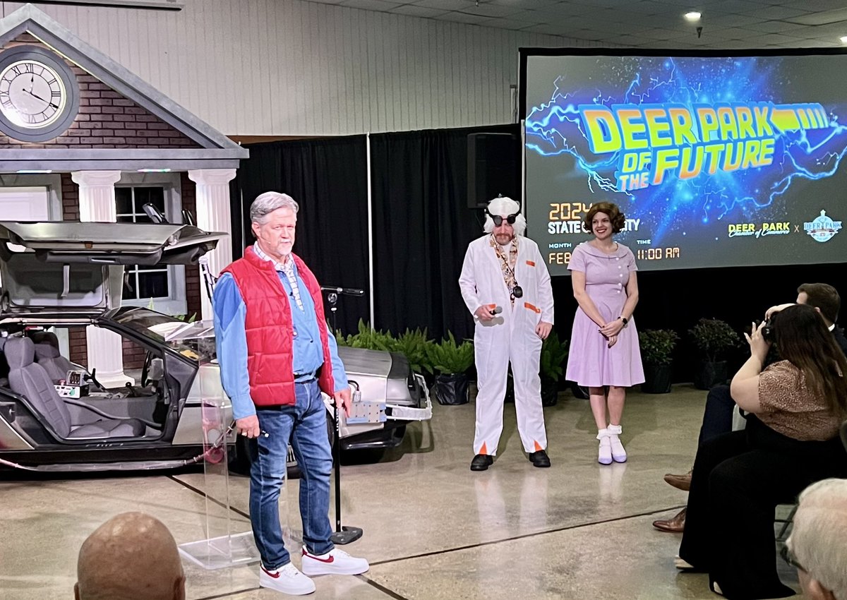 I had a great time at the Deer Park State of the City Luncheon hearing Mayor Mouton's updates on all of the wonderful improvements happening in the community. As Back to the Future taught us, 'if you put your mind to it, you can accomplish anything.' #txlege #HD144
