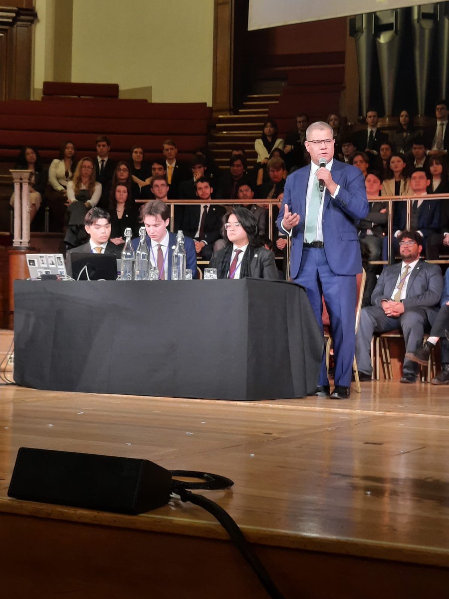 Thank you ⁦@LondonMUN⁩ for inviting me to speak at your 25th annual London International Model United Nations conference about climate diplomacy & the need for reform of the global financial system to get significantly more finance flowing to climate action