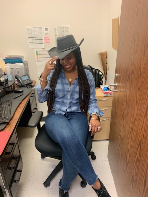 Owens Intermediate tweet media