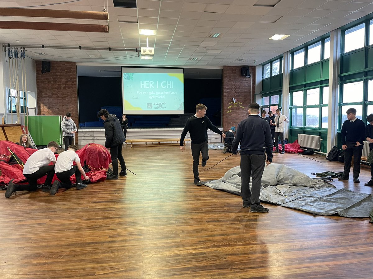 Adran Amgylcheddol ac Awyr Agored Gwynllyw tweet media