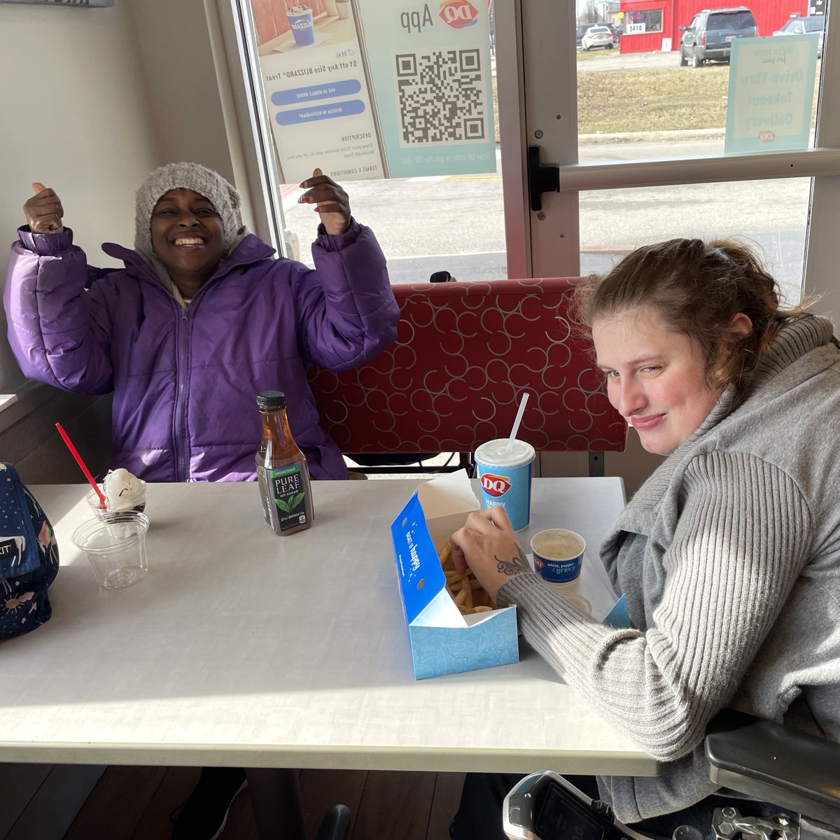 These CAC ladies had an eventful day picking up some goodies at Walmart, visiting the Battelle Darby Creek Nature Center, and having a delicious lunch at DQ!

#OpenDoorCbus #InspiringLifeJourneys #CareerActivityandCommunity #BattelleDarbyCreek #NatureCenter #CbusMetroParks