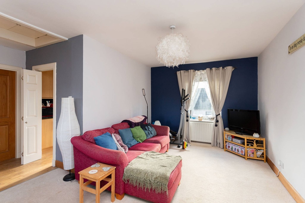 McEwanFraser's tweet photo. 📍 70 Main Street,St Andrews,KY16

▪️ Offers over £115,000
▪️ 1 🛏️ | 1 🛁

➡️ https://t.co/PlP8yvZdsf

For more information or to arrange a viewing:
📱 DM or WhatsApp us
☎️ Anstruther 01333 400 400
📧 viewings@mcewanfraserlegal.co.uk

#MFLAnstruther https://t.co/0MlNPCg355