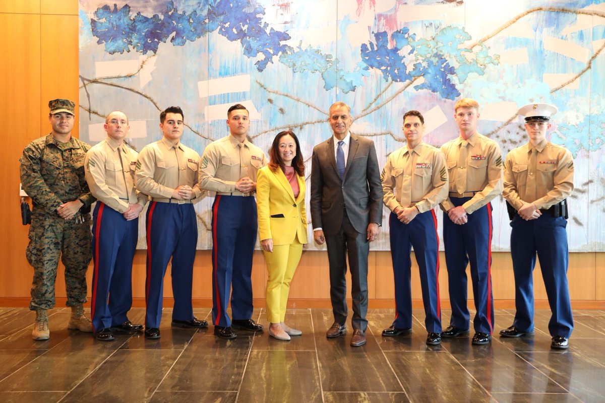 DepSecStateMR's tweet photo. Special thanks to the U.S. Marine Security Guard Detachment at @USEmbSL for their dedicated service in support of our diplomatic mission to strengthen bilateral ties with Sri Lanka. https://t.co/by6Hl0liUo