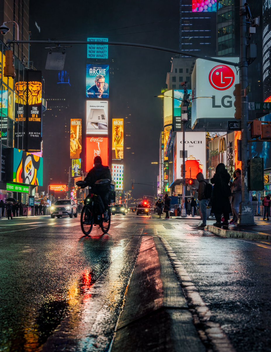 DJDAYA's tweet photo. @Lightroom NYC https://t.co/RXAFRnvVDx