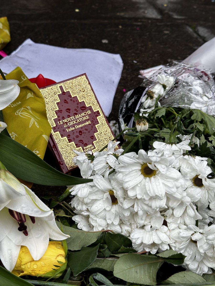 beate_plasticfe's tweet image. ⁦Tributes to #alexeynavalny in Milan to keep his spirit alive all over the world !
#Milan