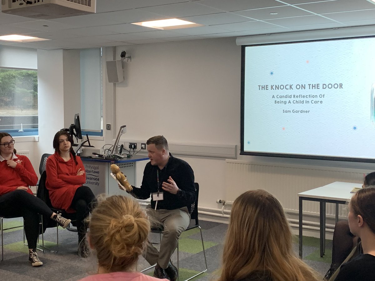 TeachWithMrG tweet media