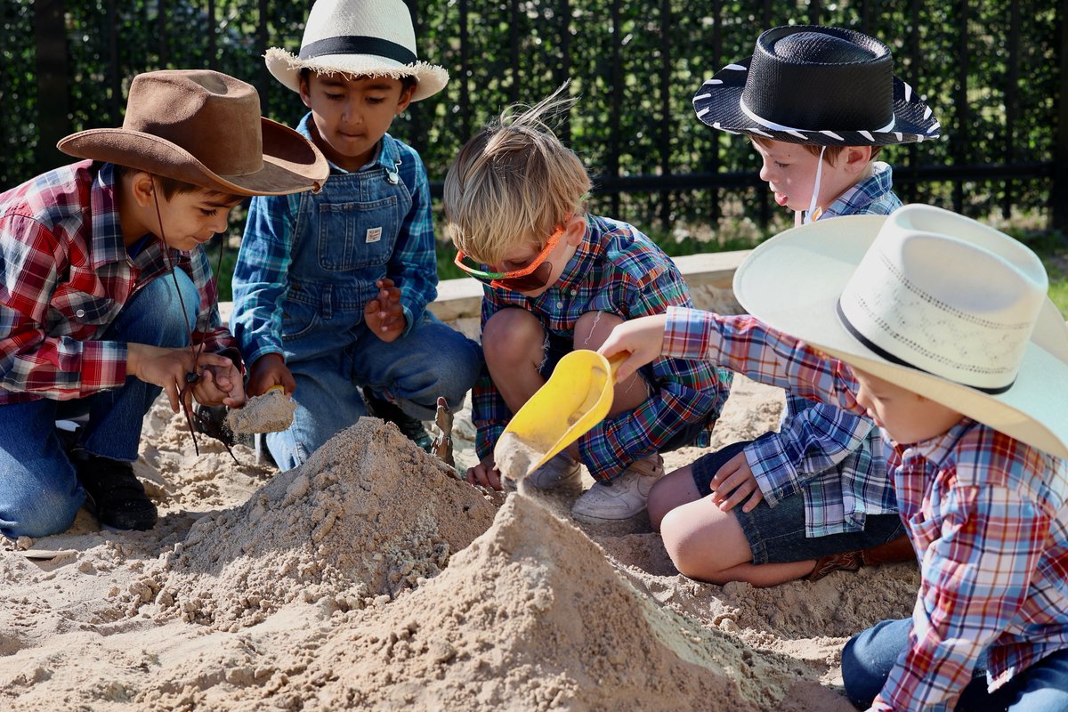 BISHouston's tweet image. Let’s play outside! In Early Years the outdoors is so much more than a playground. It is an additional classroom and advanced learning environment where our #naeachievers can play, explore and take their learning to the next level!   #entrypoint #BISHouston #createyourfuture