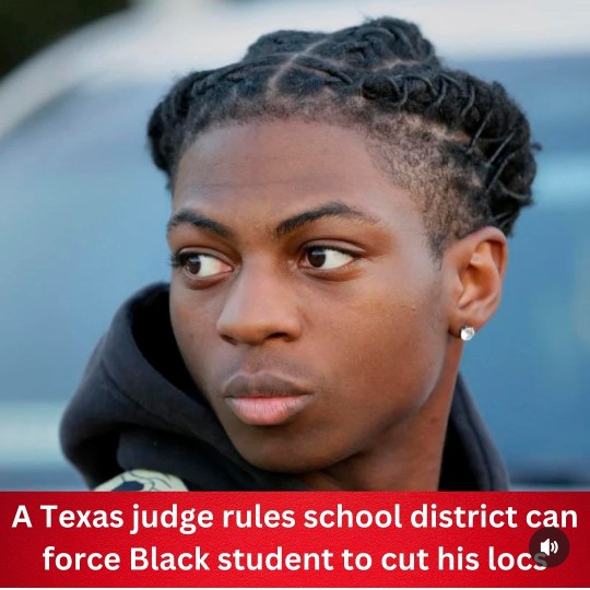 RossKneeDeep's tweet photo. A Texas judge ruled that this young man can be denied an eduaction due to boys-only hair-length rules from 1960. He's denied hot lunches and can't attend classes with his peers. Texas is focusing on hair, but not school shootings. Is this just punishment over rules or racism? https://t.co/hr7eBXfvL8