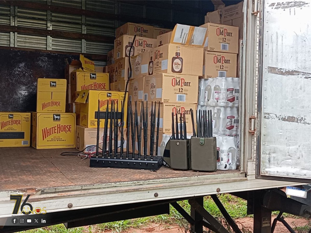 RodoviariaPMESP's tweet photo. Mais de 1 mil caixas de bebidas roubadas foram recuperadas pelos Policiais Militares do 2º Batalhão de Polícia Rodoviária, na manhã de ontem (22), em Guarantã/SP. Confira: https://t.co/6myrCLOJtJ

AGÊNCIA DE NOTÍCIAS CPRv. https://t.co/hW51evZNO3