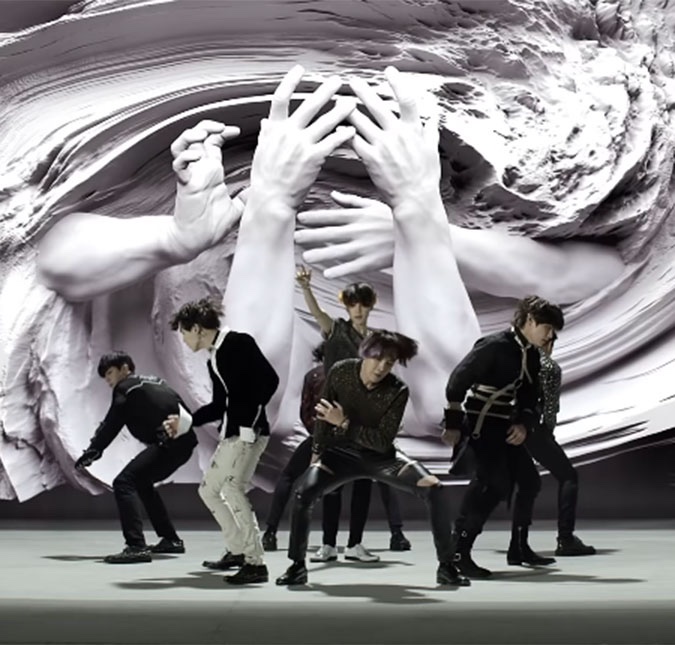 .<a href="/BTS_twt/">방탄소년단</a>'s "FAKE LOVE" re-enters the top 10 on US iTunes, six years after release.