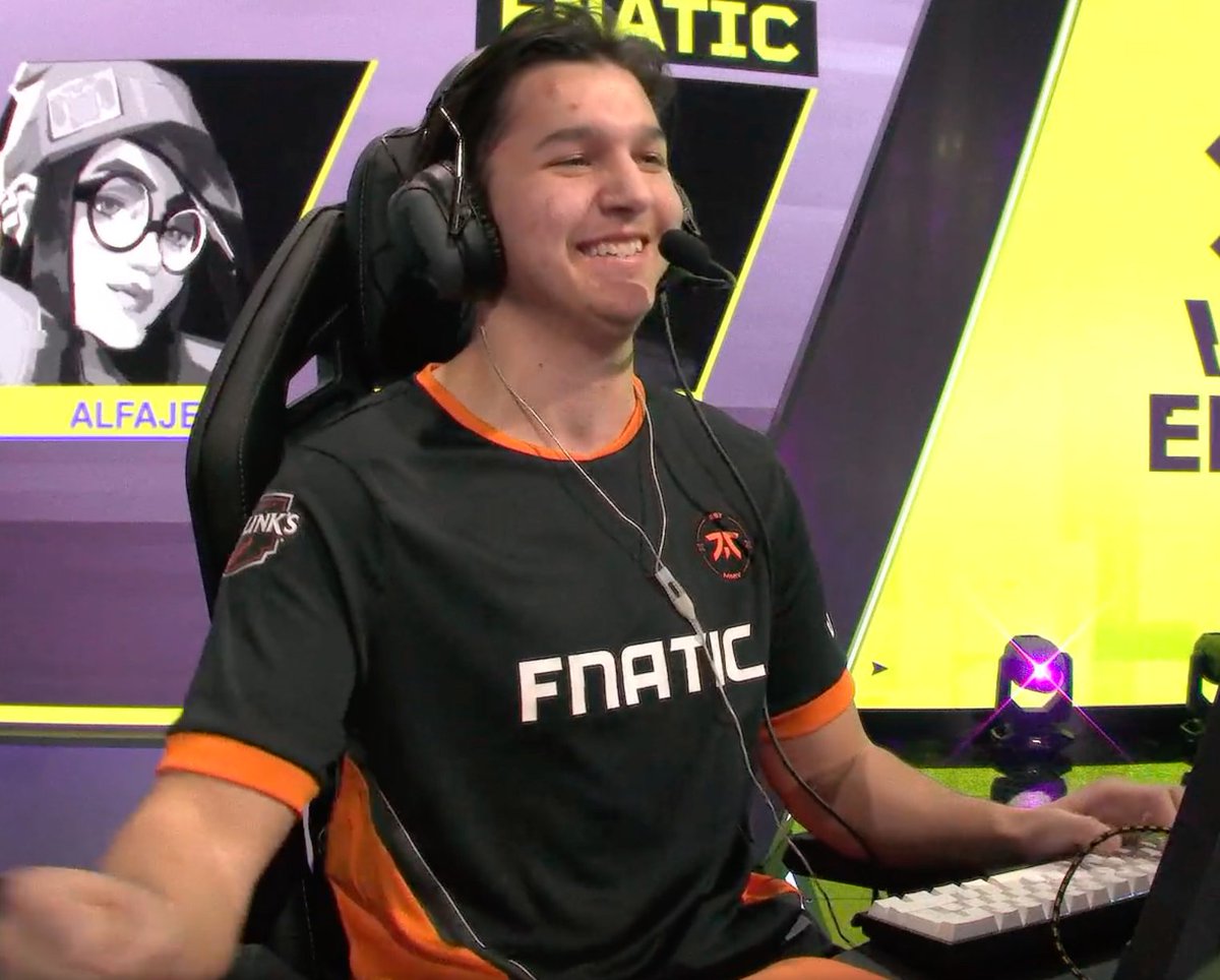 FNATIC's tweet photo. mfw fnatic valorant is back https://t.co/7EvIS9aqf4