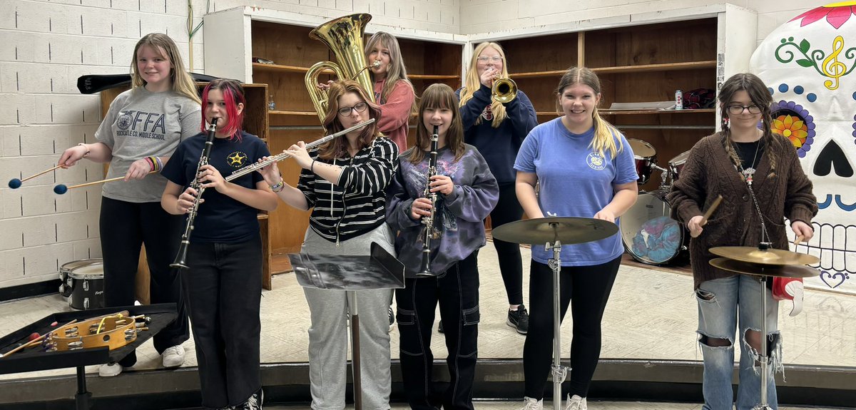 AngelaP5350's tweet photo. Always celebrating RCMS band! They are always shining, working and achieving. 🚀‼️
@KEDCGrants @KedcARTS @KingWendy_m 
#positityproject2024 @DrJWEvansJr https://t.co/NewTzXcAub