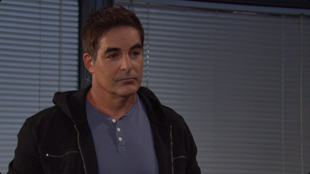 brianne1017's tweet photo. Justin says all of this evidence is too tidy. It's obvious that Xander is being framed. There are other forces at work here. #Days #Xarah #JusticeForXander @PaulTelfer @galengering @wallykurth https://t.co/74HehnVX1f