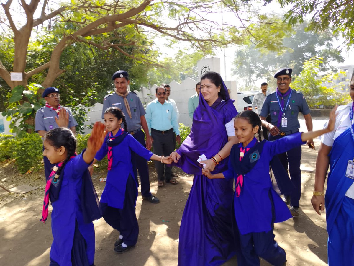 sandippatil102's tweet photo. FIRST DISTRICT LEVEL CUB BULBUL UTSAV NANDURBAR 23 Feb.2024
#cubbulbulutsav
#bharatscoutguidenandurbar
@bsgnhq @msbsg https://t.co/mdHRhEIo8p