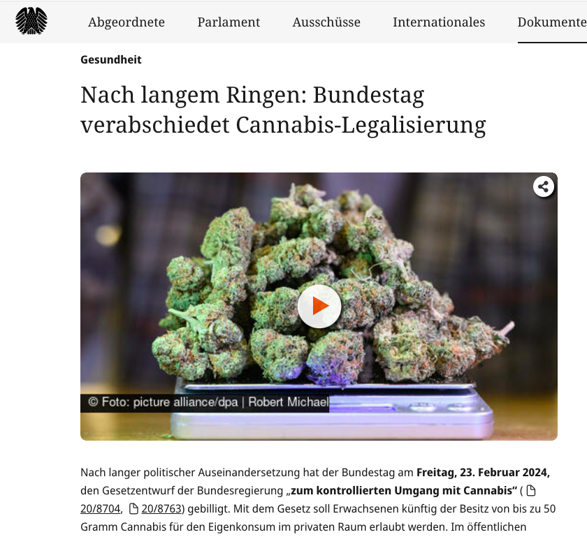 ZandbergRAZEM's tweet photo. Niemcy legalizują marihuanę: na własny użytek i w ramach niekomercyjnych Anbauvereinigungen. Zamiast karnego populizmu - odcięcie łatwego dochodu przestępcom, kontrola nad substancjami w obiegu i racjonalna polityka redukcji szkód.

Czas na legalizację marihuany także w Polsce. https://t.co/xkhWr2OyF9