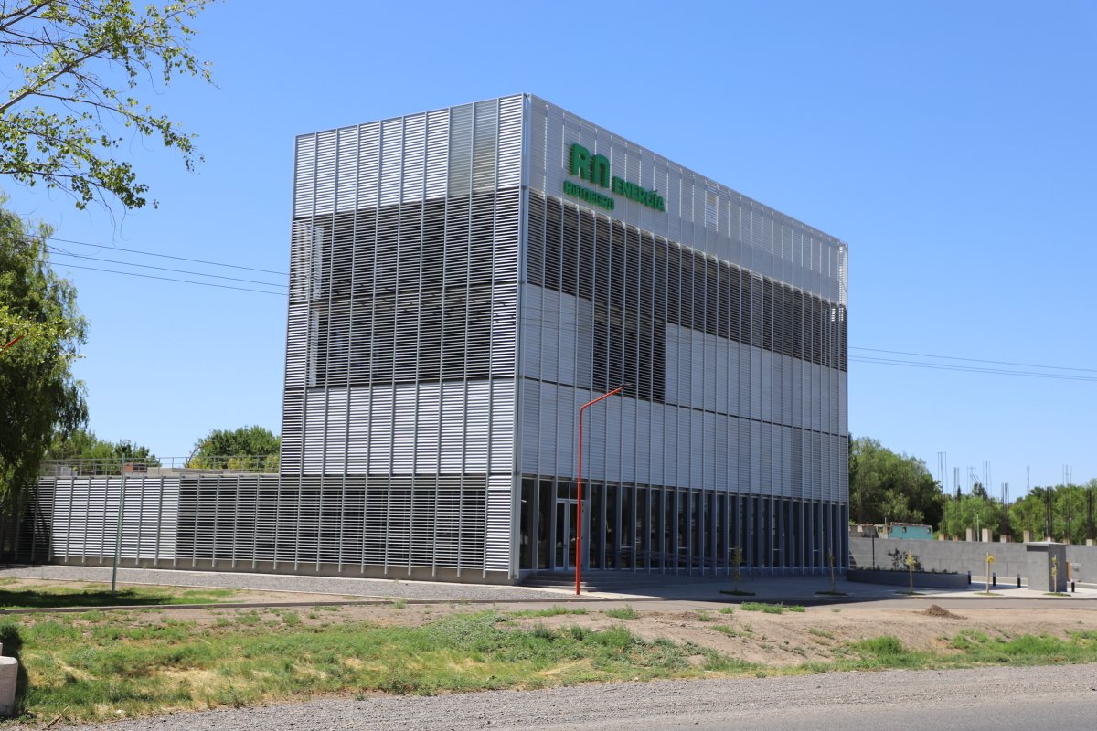 ⚡#Cipolletti Cuenta regresiva para la inauguración de la nueva sede de la Secretaría de Energía y Ambiente, un hito para el desarrollo energético.

♻️Se trata del primer edificio público sustentable de nuestra Provincia, diseñado para el ahorro de energía y cuidado del ambiente.