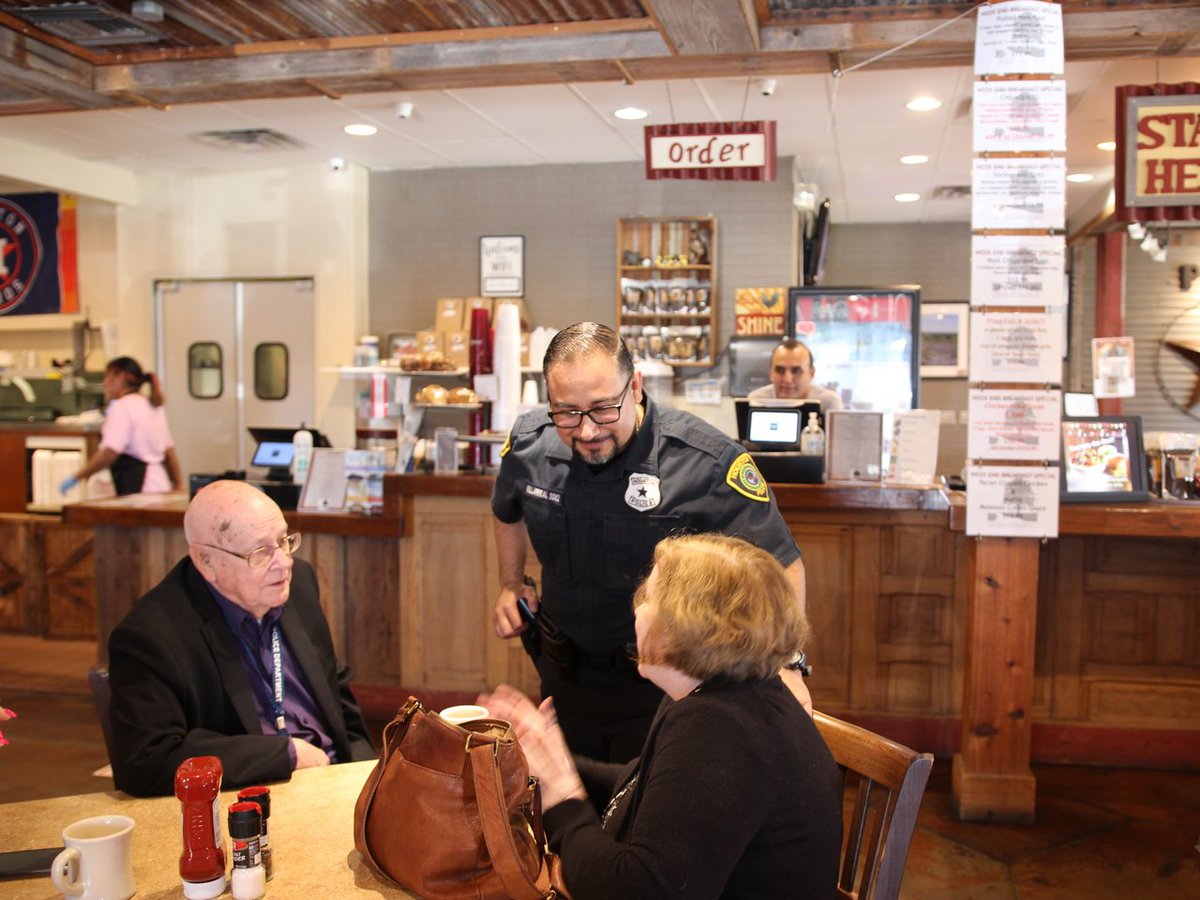 Earlier this week, The Energy Corridor District sponsored Coffee With a Cop and Council Member by @houdistrictg and officers from @houstonpolice's Westside Division.

This event saw record attendance, paving the way for more impactful gatherings in the future. 

#ThriveHere