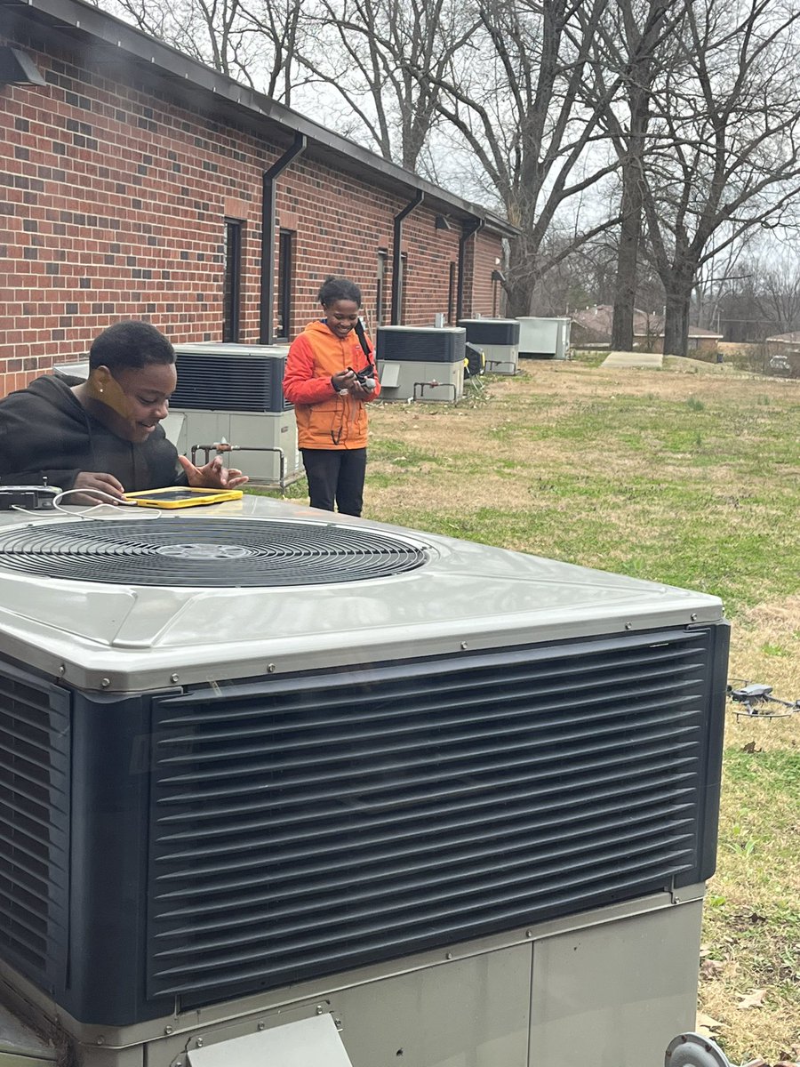 TRMSSTEM's tweet photo. We’ve got some very talented student athletes at TRMS. But we absolutely love when they discover something else that they are great at! Especially if it involves stem! These two have sparked a love for drones through our enrichment classes! @RosenwaldBears @theTSIN https://t.co/0rBY0Mcxsu