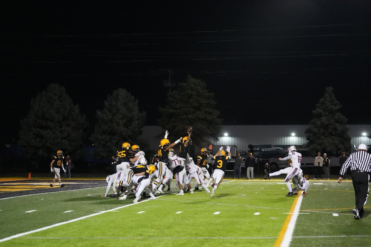 STLVikingFB's tweet photo. And to wrap up our #TopPlaysOf23, there’s no doubt what holds the top spot.

@cesarchavezz3’s blocked PAT in double overtime to send us to the state championship game for the first time since 1979!

#DTG #WFW #DYJ https://t.co/UJxEKqTKqh