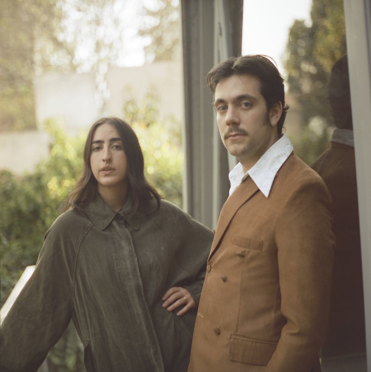 estrenandooo cancioooon con <a href="/marialaquecanta/">María Centeno</a> escuchen por acá: verapedro.lnk.to/desconocernos